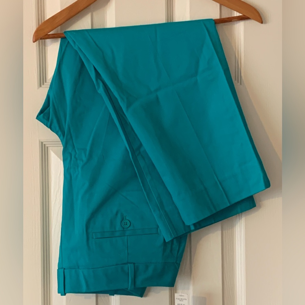 Talbots Chino Capris sz 12